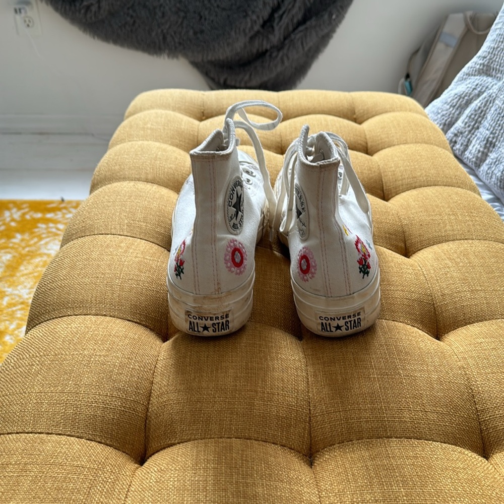 Flower converse - Picture 3 of 4